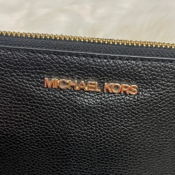 Michael Kors Black Pebbled Leather Wristlet - Picture 3 of 12